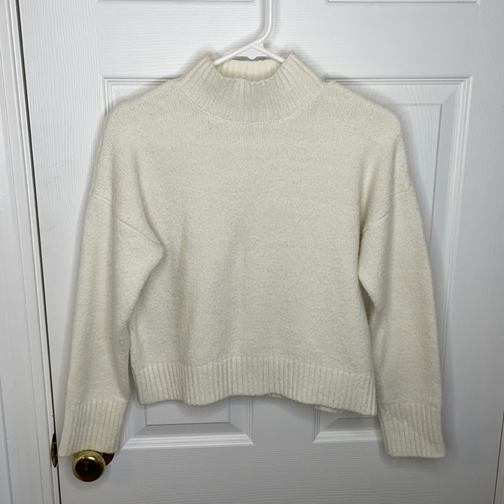 Cream turtleneck size small
